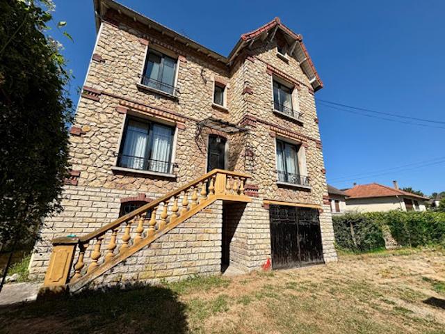 Vente Maison 8 pièces 165 m2 Etampes