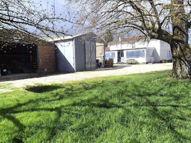 Vente Maison 8 pièces 165 m2 Giffaumont Champaubert