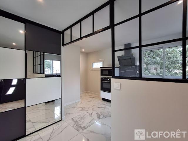 Vente Maison 8 pièces 165 m2 Hyeres