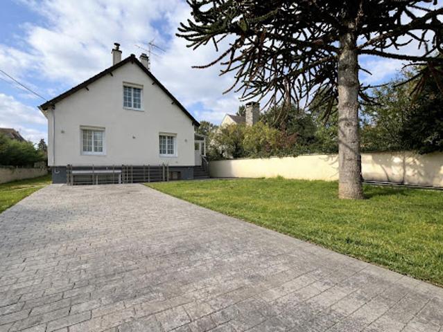 Vente Maison 8 pièces 166 m2 Nemours