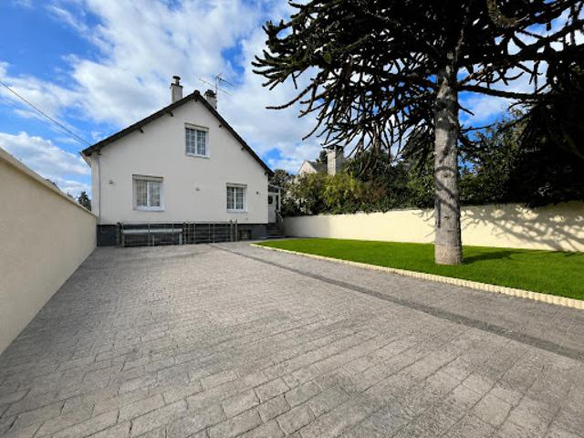 Vente Maison 8 pièces 166 m2 Nemours