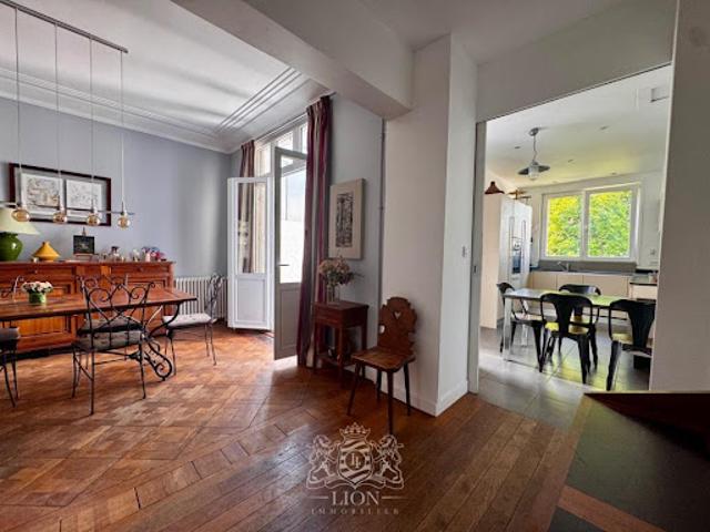 Vente Maison 8 pièces 166 m2 Lambersart