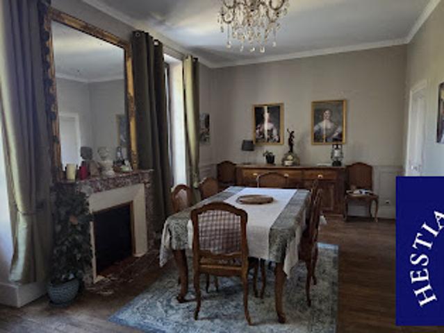 Vente Maison 8 pièces 168 m2 Montbard
