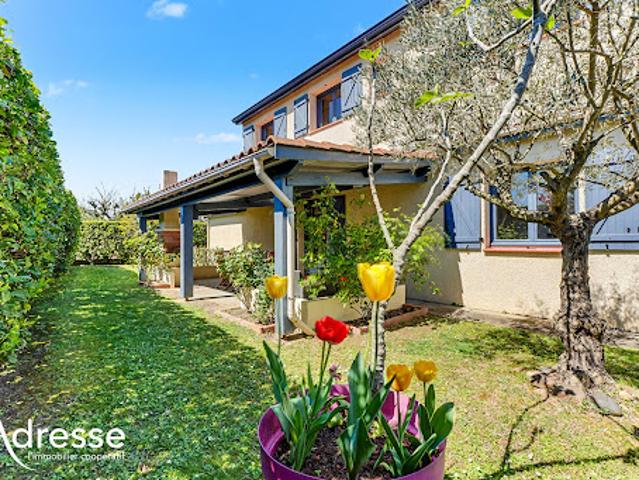 Vente Maison 8 pièces 168 m2 Cugnaux