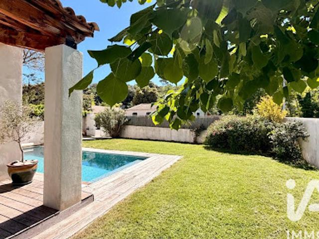Vente Maison 8 pièces 168 m2 Jouques