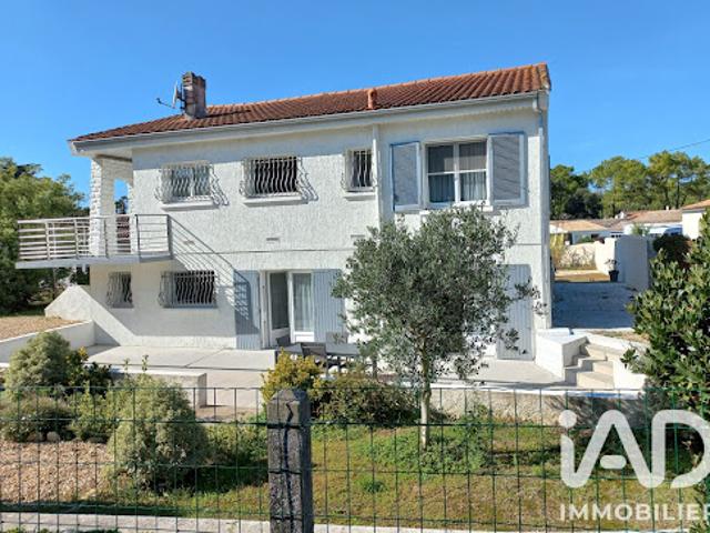 Vente Maison 8 pièces 168 m2 Saint Georges d'Oléron
