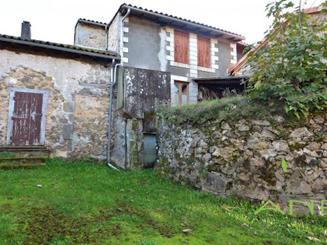 Vente Maison 8 pièces 160 m2 Busserolles