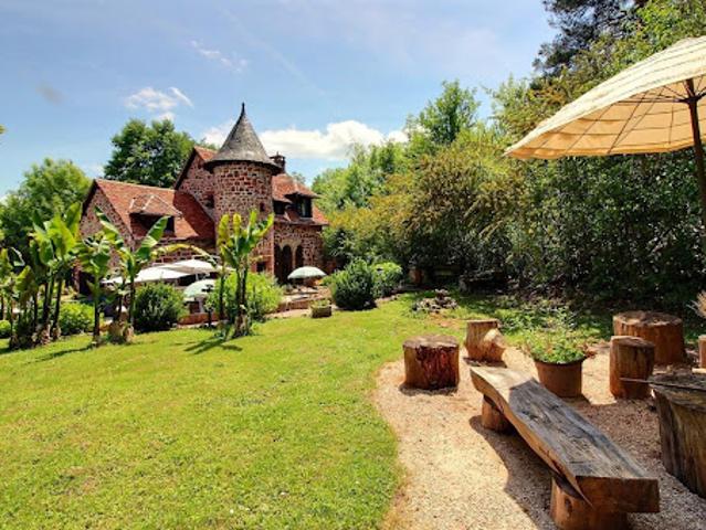 Vente Maison 8 pièces 160 m2 Collonges la Rouge