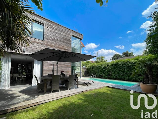 Vente Maison 8 pièces 160 m2 Sucy en Brie