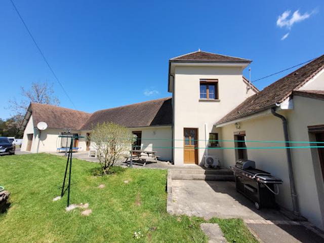 Vente Maison 8 pièces 160 m2 Saint Marien