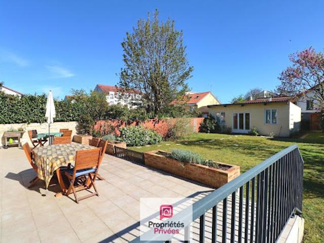 Vente Maison 8 pièces 161 m2 Acheres