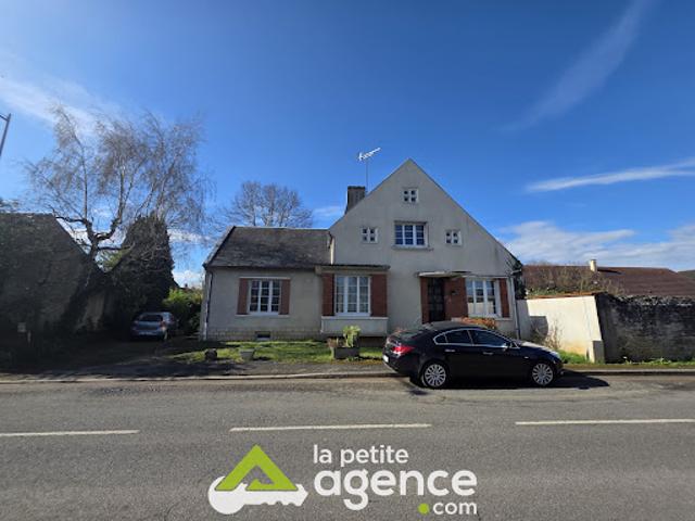 Vente Maison 8 pièces 161 m2 Dun sur Auron