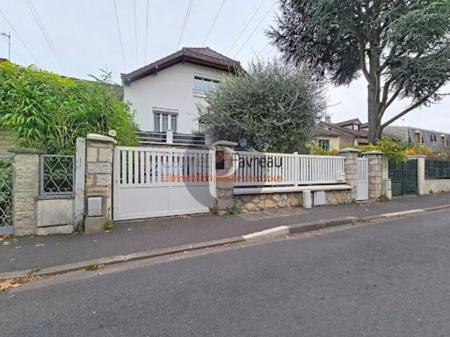 Vente Maison 8 pièces 161.69 m2 Chevilly Larue