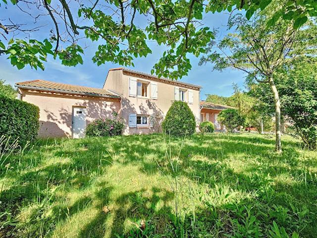 Vente Maison 8 pièces 162 m2 Villeneuve la Comptal