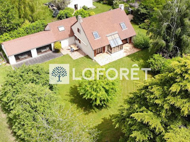 Vente Maison 8 pièces 162.14 m2 Feucherolles
