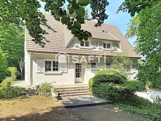Vente Maison 8 pièces 163 m2 Gouvieux