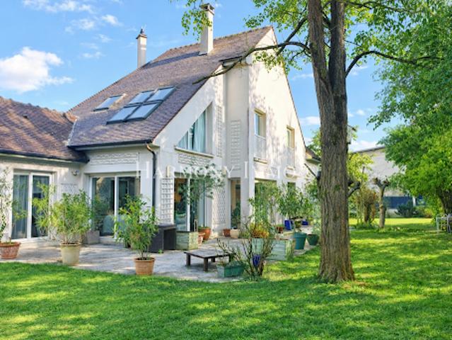 Vente Maison 8 pièces 174 m2 Bievres