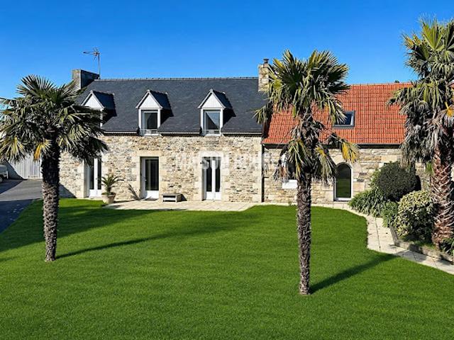 Vente Maison 8 pièces 174 m2 Lannion