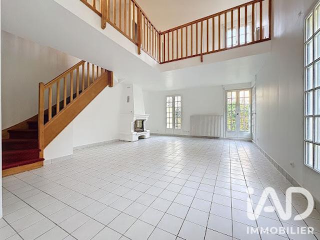 Vente Maison 8 pièces 174 m2 Saint Rémy lès Chevreuse