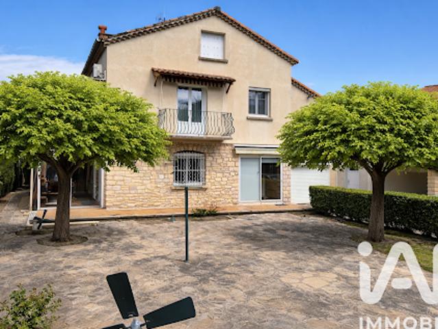 Vente Maison 8 pièces 175 m2 Bagnols sur ceze