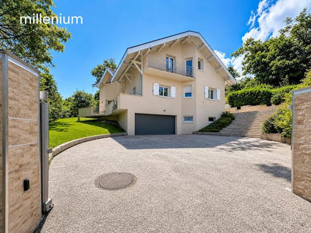 Vente Maison 8 pièces 175 m2 Gex