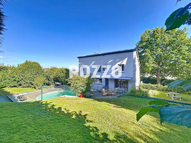 Vente Maison 8 pièces 175 m2 Lisieux