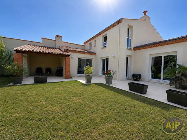 Vente Maison 8 pièces 175 m2 Vertou