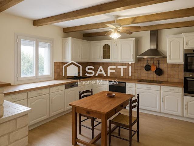 Vente Maison 8 pièces 176 m2 Bruguières