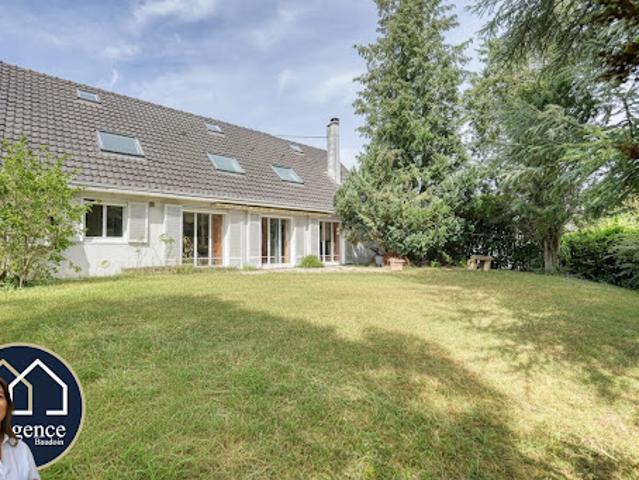 Vente Maison 8 pièces 176 m2 Plaisir