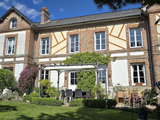 Vente Maison 8 pièces 176 m2 Saint Denis d'Aclon