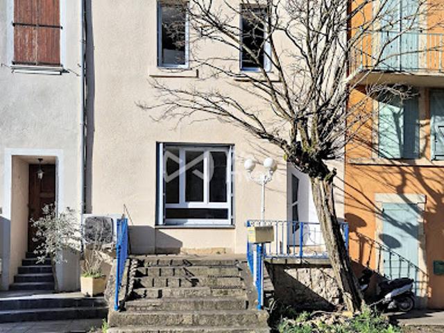 Vente Maison 8 pièces 177 m2 Montbazens