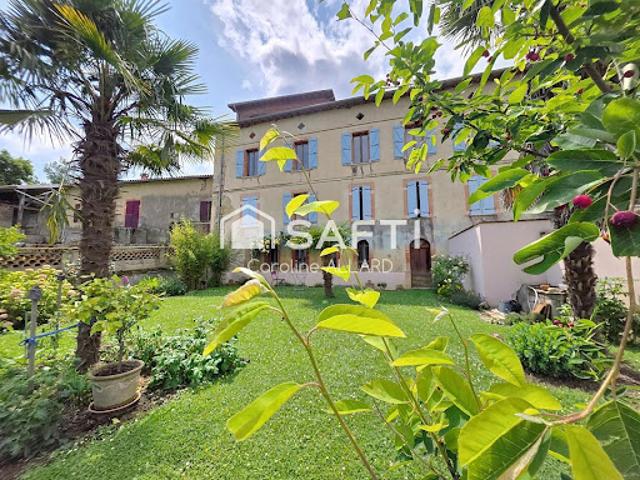 Vente Maison 8 pièces 177 m2 Montpezat