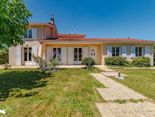 Vente Maison 8 pièces 177 m2 Artigues près Bordeaux