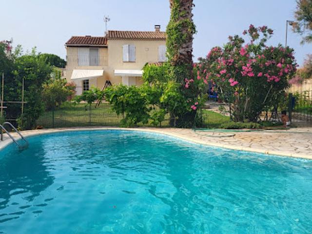 Vente Maison 8 pièces 177 m2 Tarascon