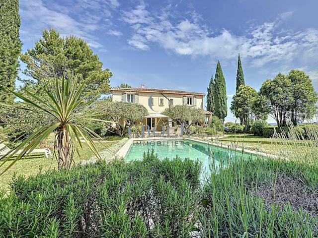 Vente Maison 8 pièces 177 m2 Uzès