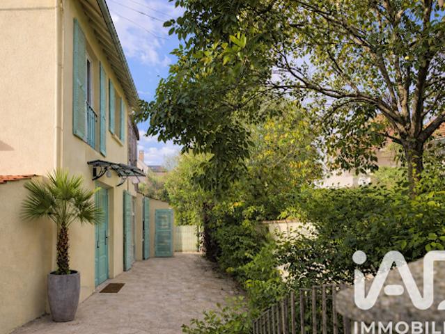Vente Maison 8 pièces 178 m2 Saint maur des fosses