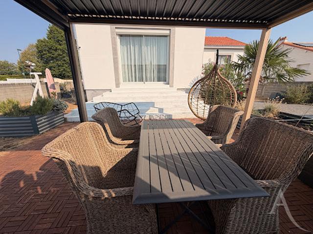Vente Maison 8 pièces 178 m2 Treize Septiers