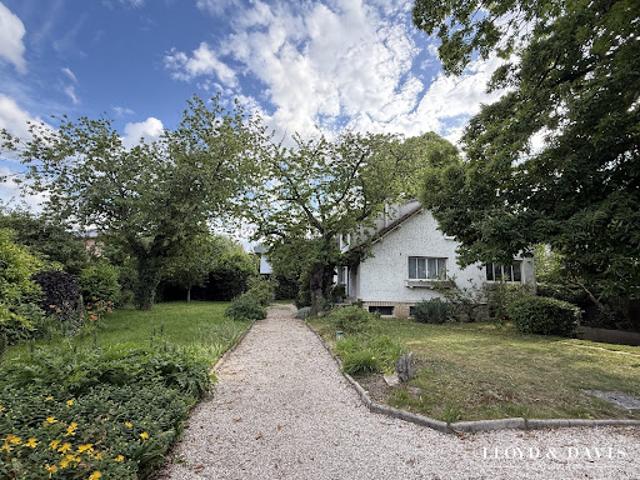 Vente Maison 8 pièces 178 m2 Vaucresson