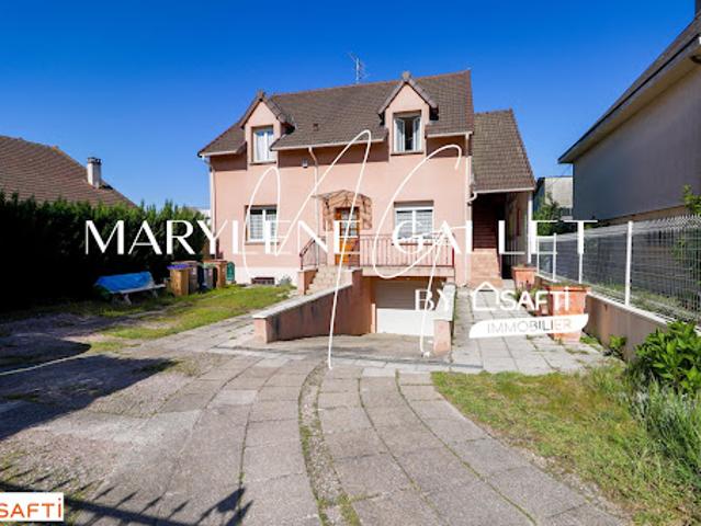 Vente Maison 8 pièces 179 m2 Acheres