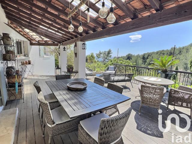 Vente Maison 8 pièces 179 m2 Bandol