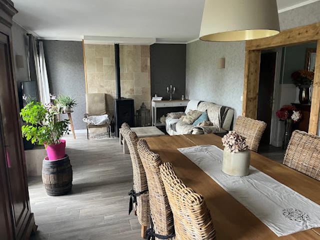 Vente Maison 8 pièces 170 m2 Beaumont le Roger