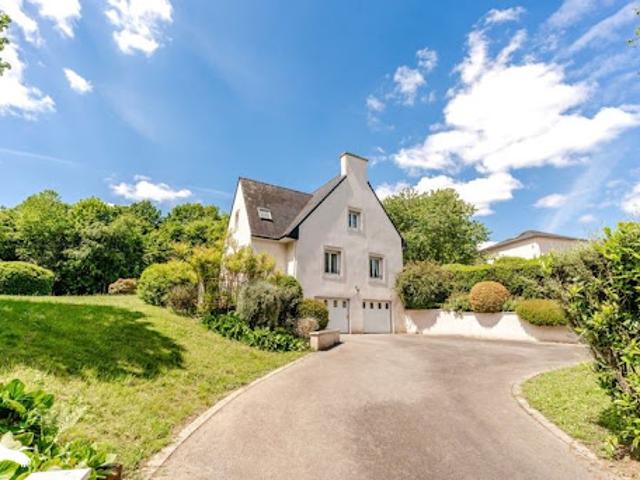 Vente Maison 8 pièces 170 m2 Chateaulin