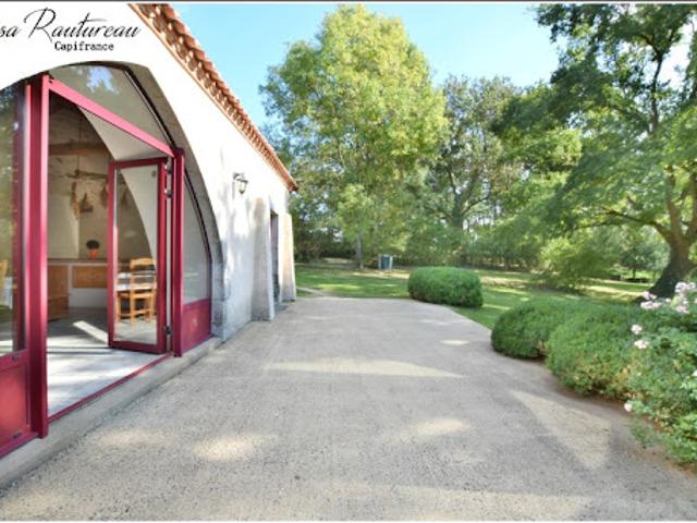 Vente Maison 8 pièces 170 m2 Chavagnes en Paillers