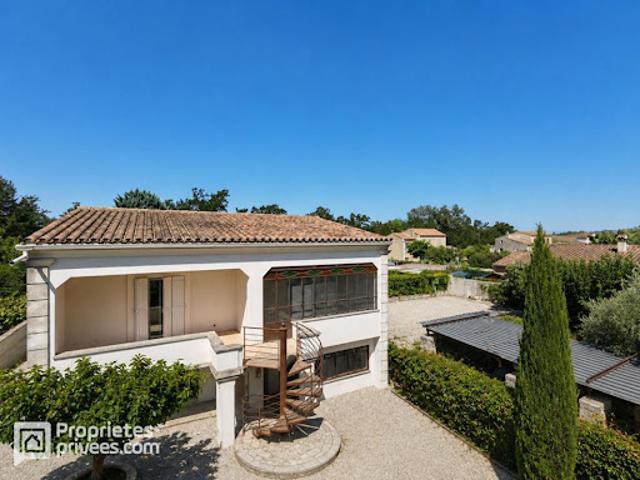 Vente Maison 8 pièces 170 m2 Le Pontet