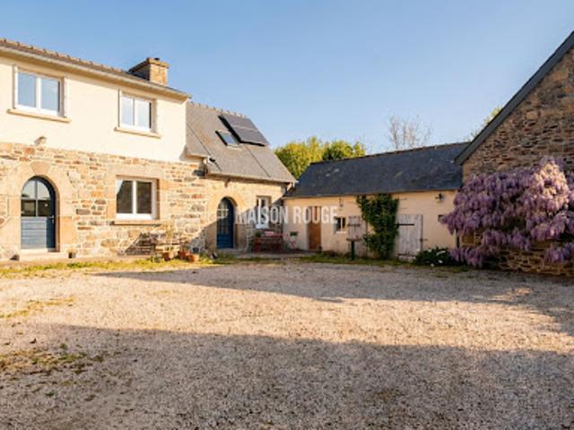 Vente Maison 8 pièces 170 m2 Plouguiel