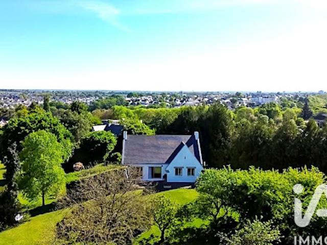 Vente Maison 8 pièces 170 m2 Saint Berthevin