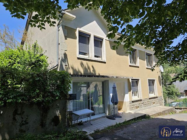 Vente Maison 8 pièces 170 m2 Singles
