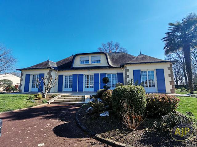 Vente Maison 8 pièces 170 m2 Vay