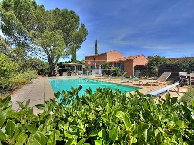 Vente Maison 8 pièces 170.67 m2 Régusse