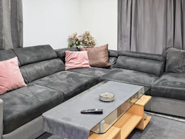 Vente Maison 8 pièces 171 m2 Eloie